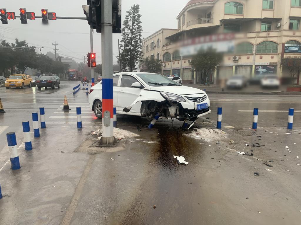 车辆过弯，技术、安全与控制