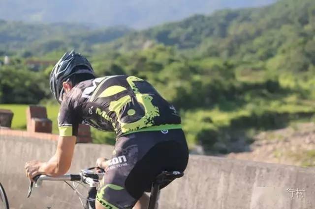 轻松骑车上坡的技巧与策略