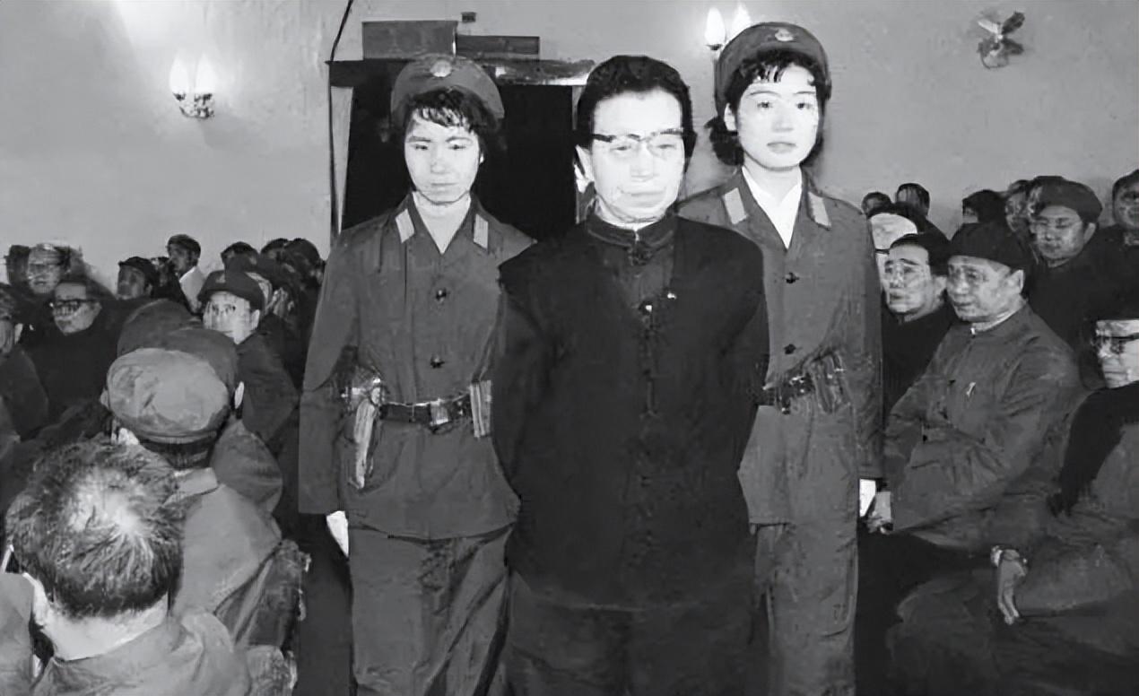 企业管理大学，塑造未来商业领袖的摇篮