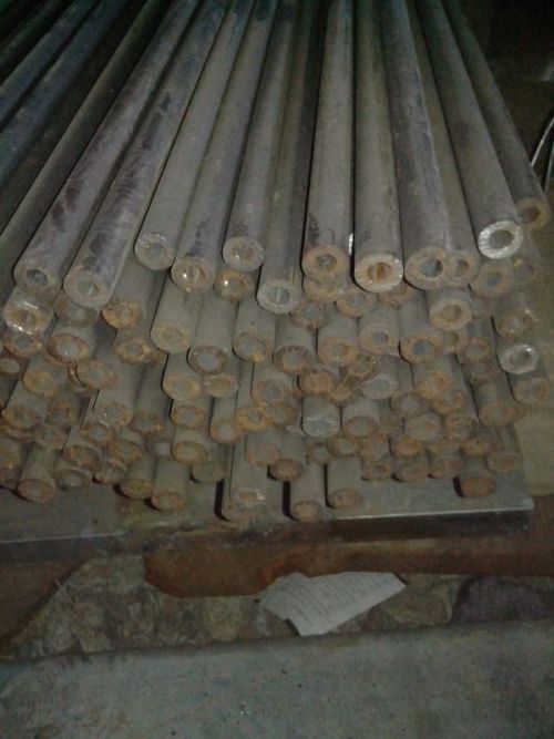 结构钢与工具钢的区别及其应用探讨