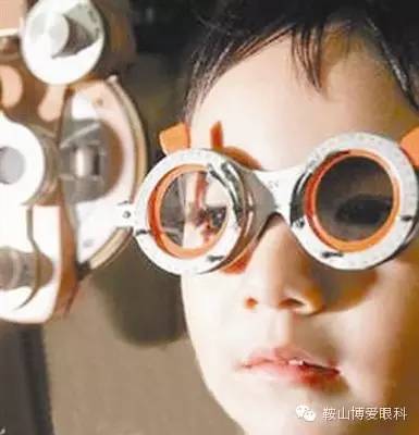 戴眼罩能否矫正斜视，深度解析与探讨