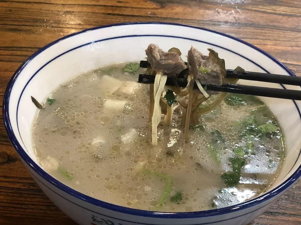 老式烩面，传统美食的魅力与传承