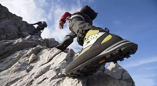 登山包的颜色选择，如何挑选最适合你的那一款？