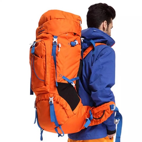 探路者登山包，户外探险的得力伙伴