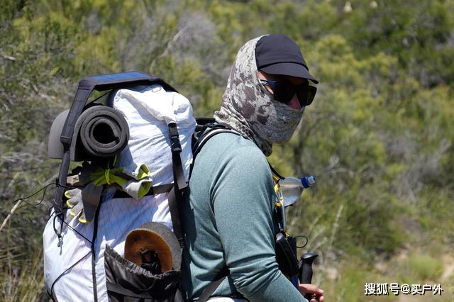 登山包与D环，户外探险的必备装备