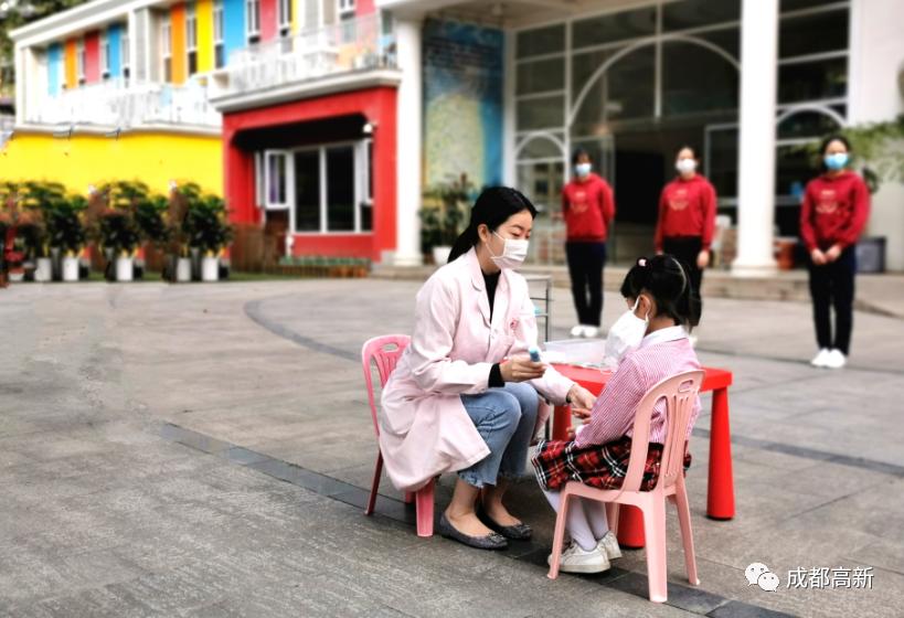 成都月子中心价格研究，爱弥儿月子中心的优势分析
