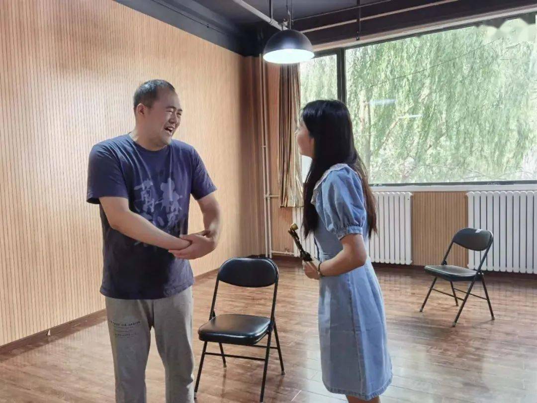 面试剧组，探寻梦想与才华的交汇点