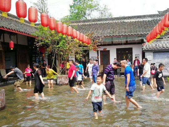 鱼塘大棚温度管理与控制，打造优质养殖环境
