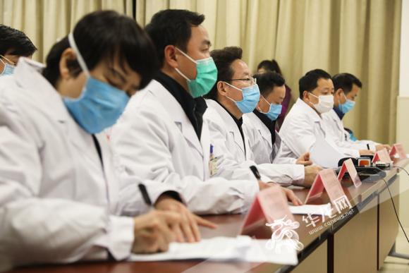 儿医中心专家，守护儿童健康的坚实后盾