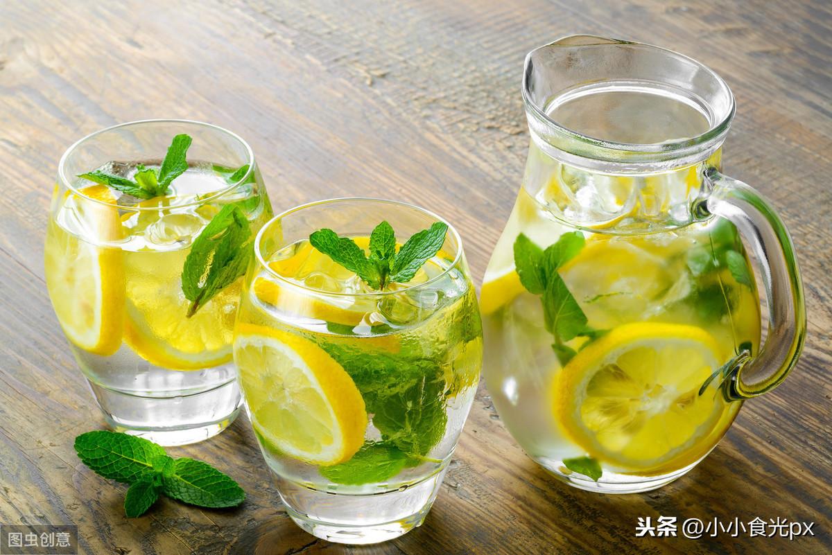 柠檬饮料，从清新口感到健康益处