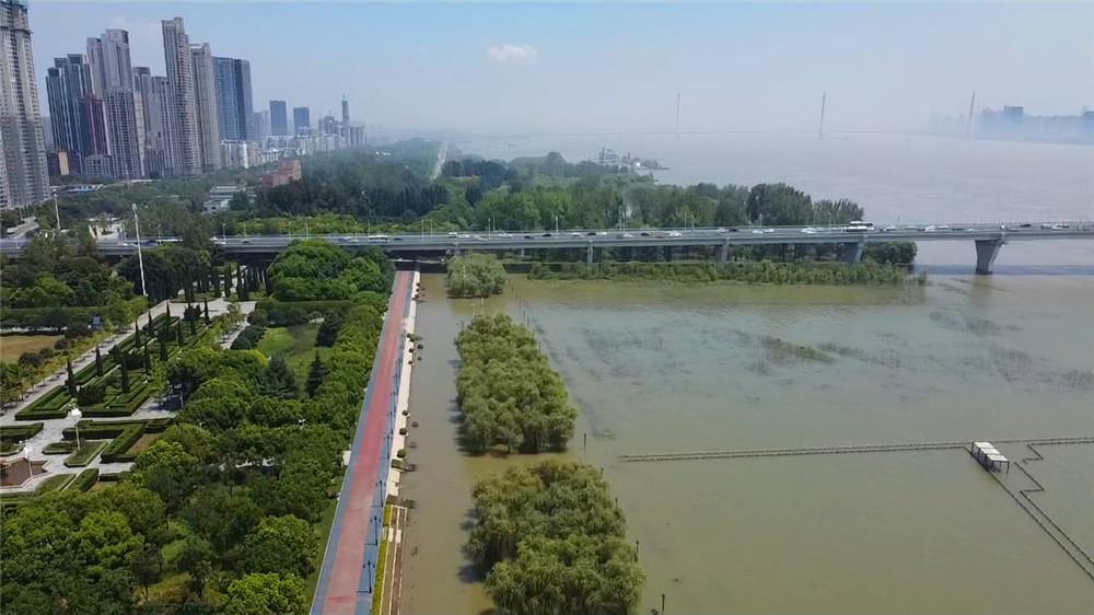 长江水位超长收费制度，挑战与解决方案