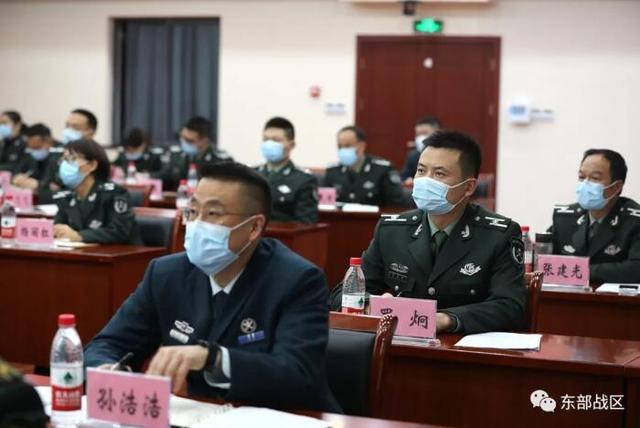 文职干部与军官待遇，深度分析与探讨