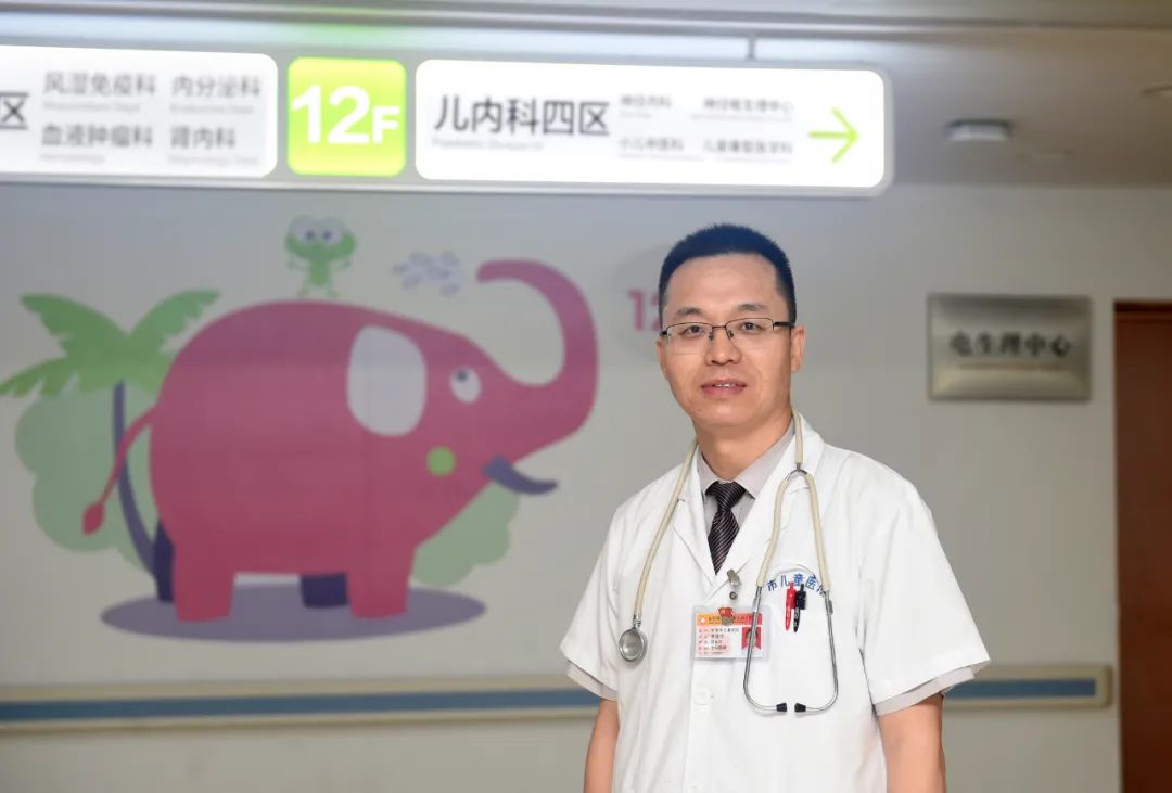 儿童神经内科医院专家，守护儿童健康的守护者