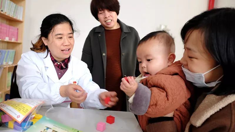 省儿保儿科专家哪个好，深度解析优秀专家及其专业特色