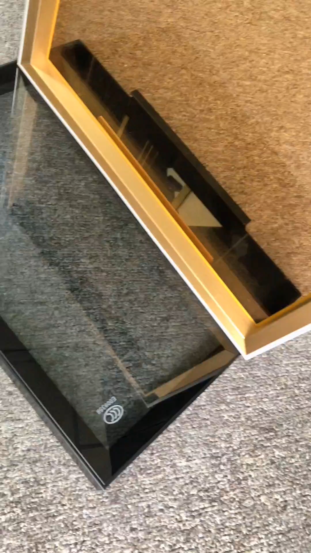 铝框玻璃门与胶条，构建优雅与实用的完美结合