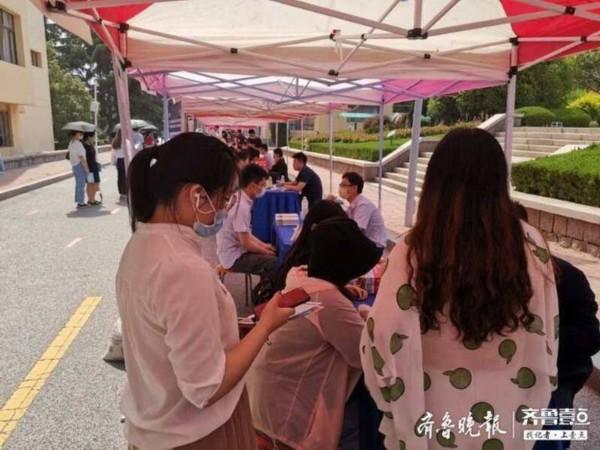 小升初面试一本通，为孩子顺利过渡提供全方位指导