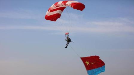 中国伞兵降落伞承重技术，挑战极限，创新未来
