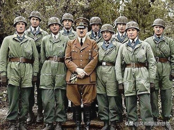 纳粹伞兵配剑，二战中的精英象征与战斗意志的体现