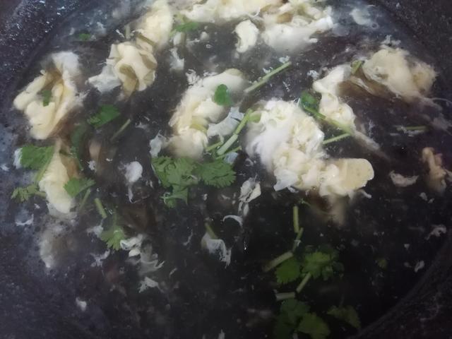 家常紫菜蛋花汤，一道美味佳肴的图片与故事