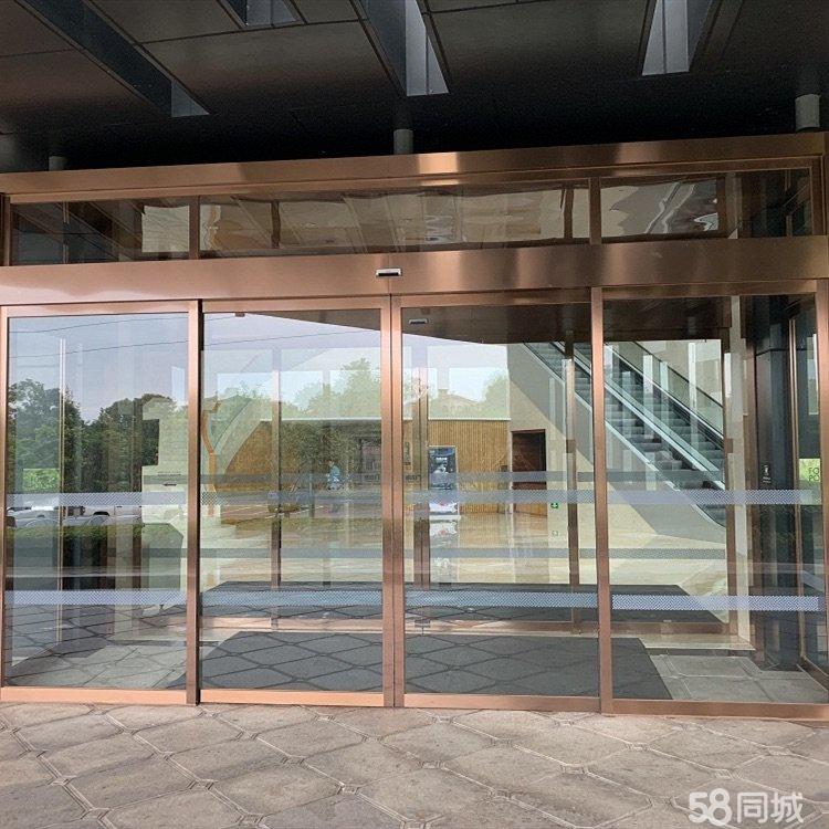 成都自动门维修，专业维护，确保安全顺畅运行