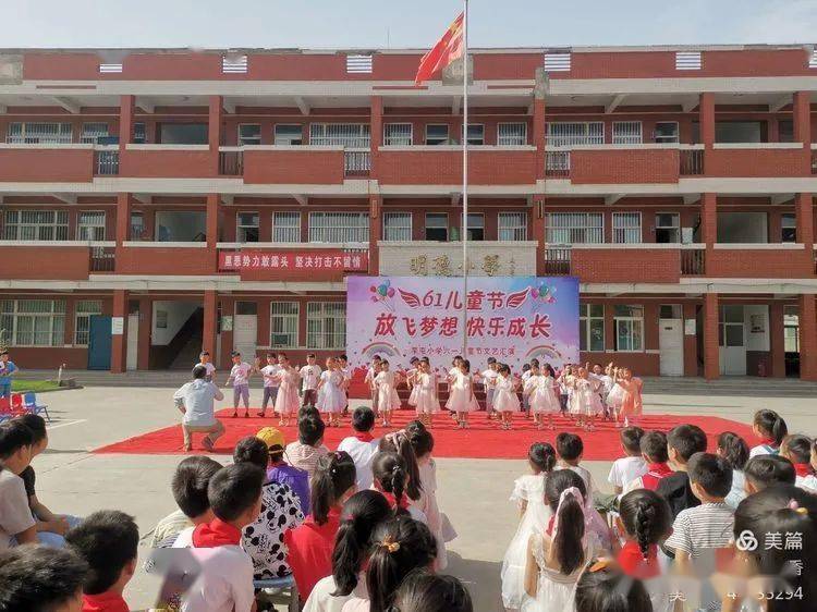 小班美术活动的反思，探索与启示